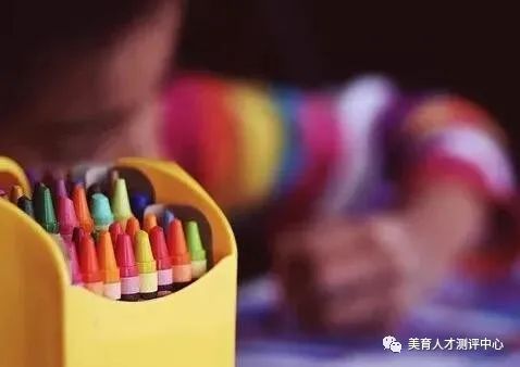 美育对孩子的重要性！为什么国家这么重视美育？美育对孩子到底有多重要呢？(图2)